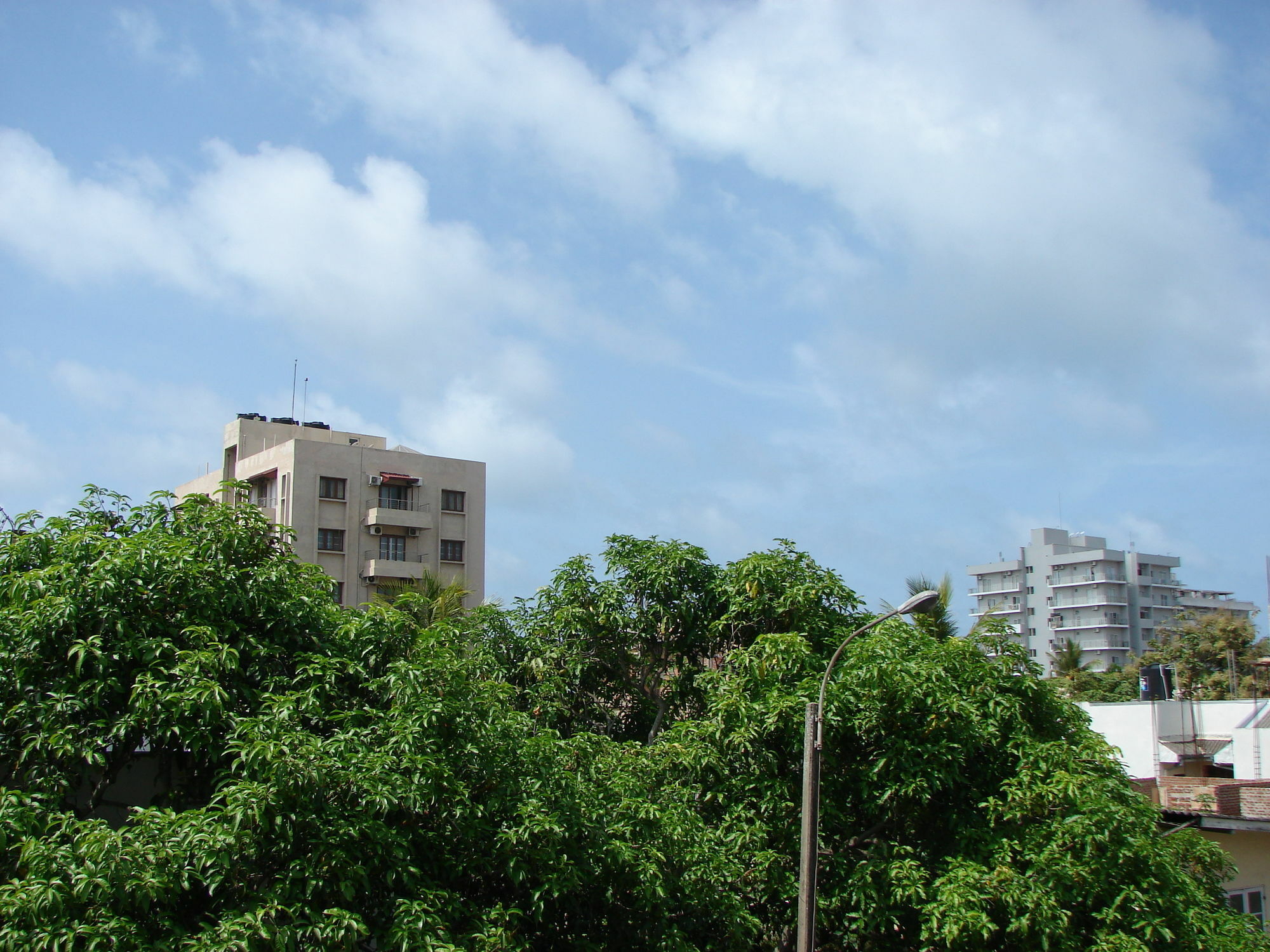 Ocean Breeze Apartment Colombo Exterior foto