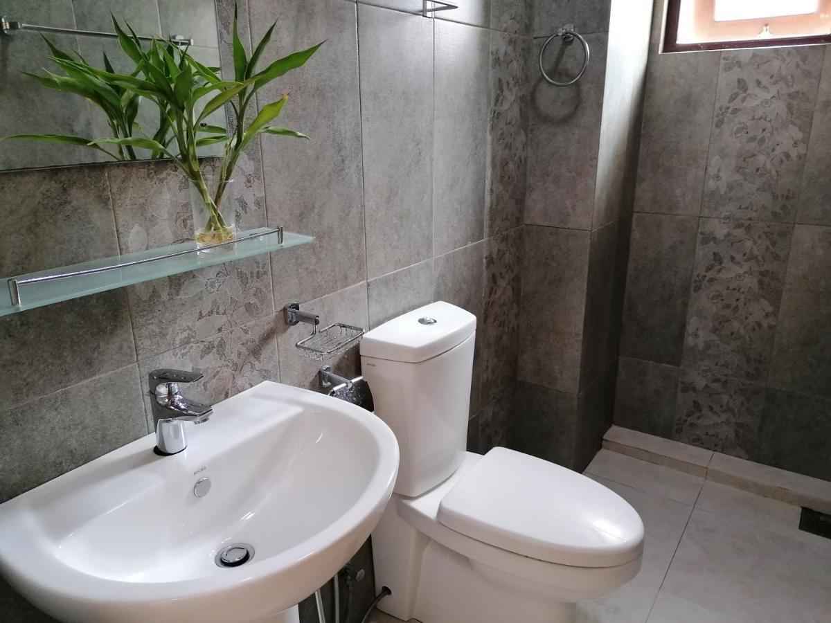 Ocean Breeze Apartment Colombo Exterior foto